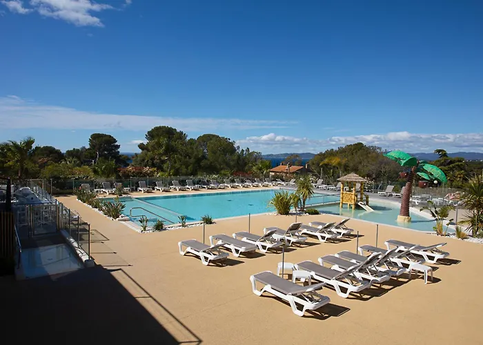 Üdülőpark Avec Terrasse Vue Saint-Raphaël