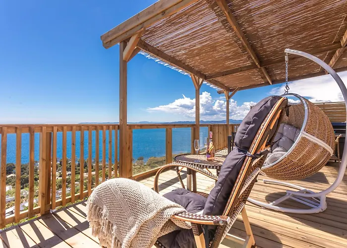 Avec Terrasse Vue Üdülőpark Saint-Raphaël