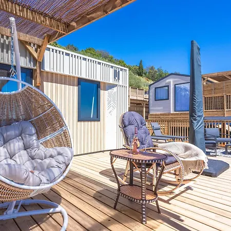 Avec Terrasse Vue Saint-Raphaël